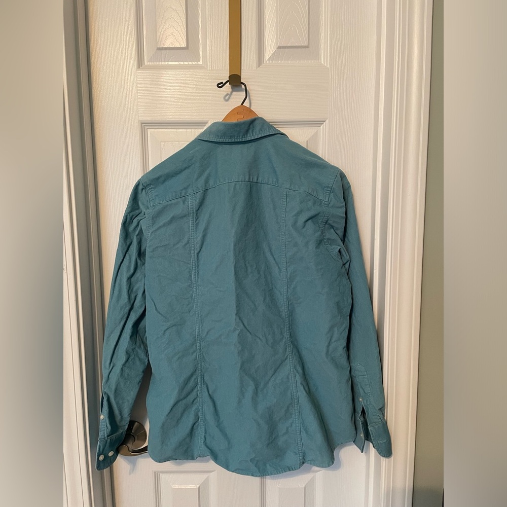 Lands’ End Corduroy Button Down Shirt. - Picture 2 of 4